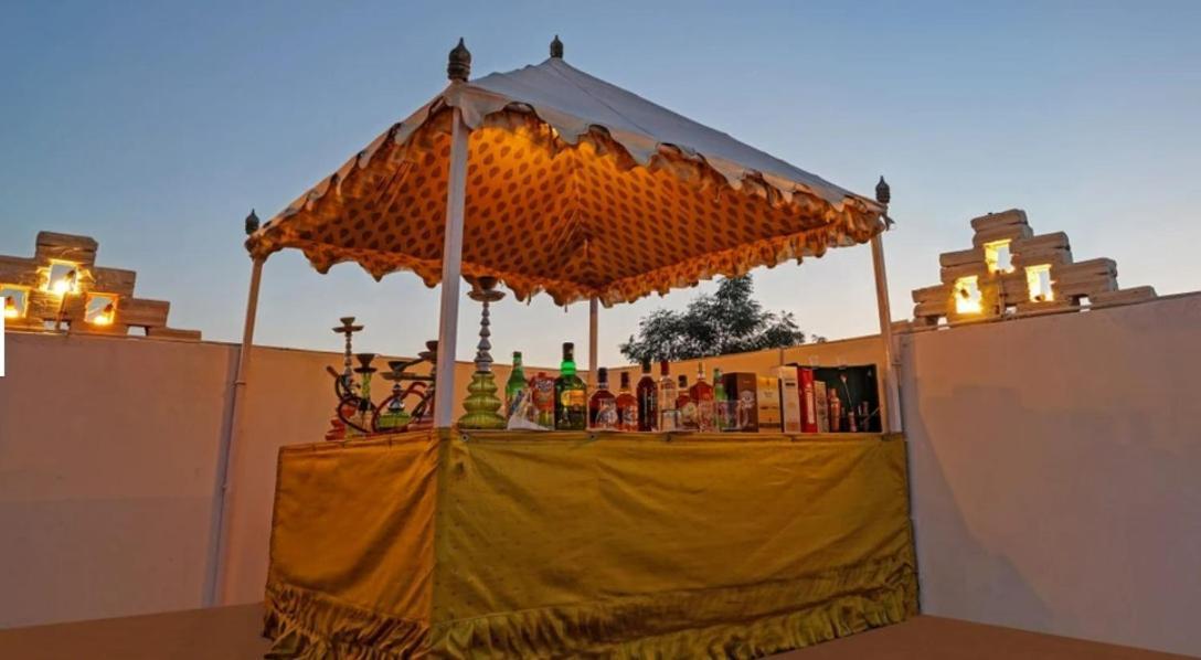 Sunny Desert Camp Kūri エクステリア 写真